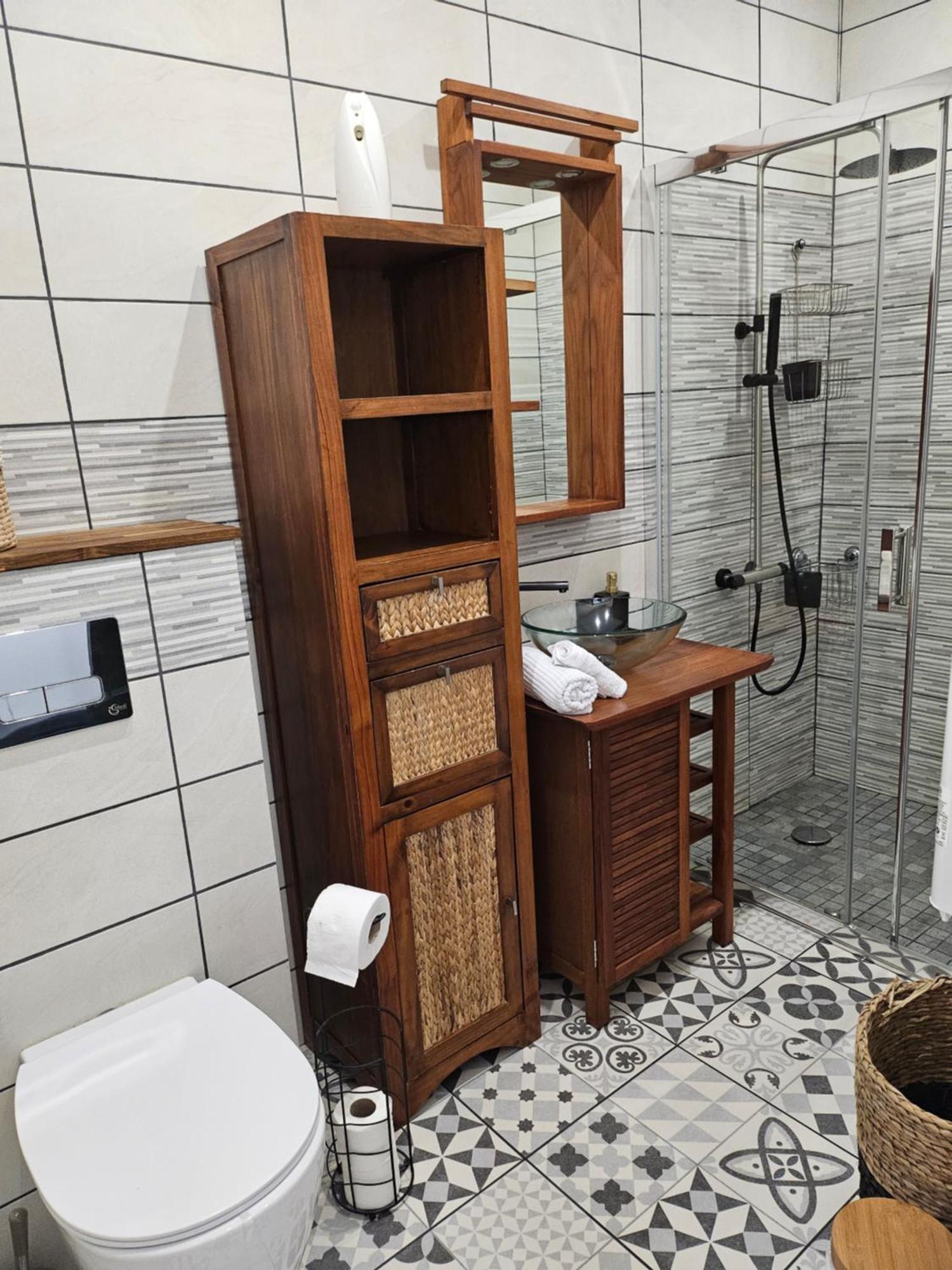 Guécélard Les Chambres D'Estelle חדר תמונה